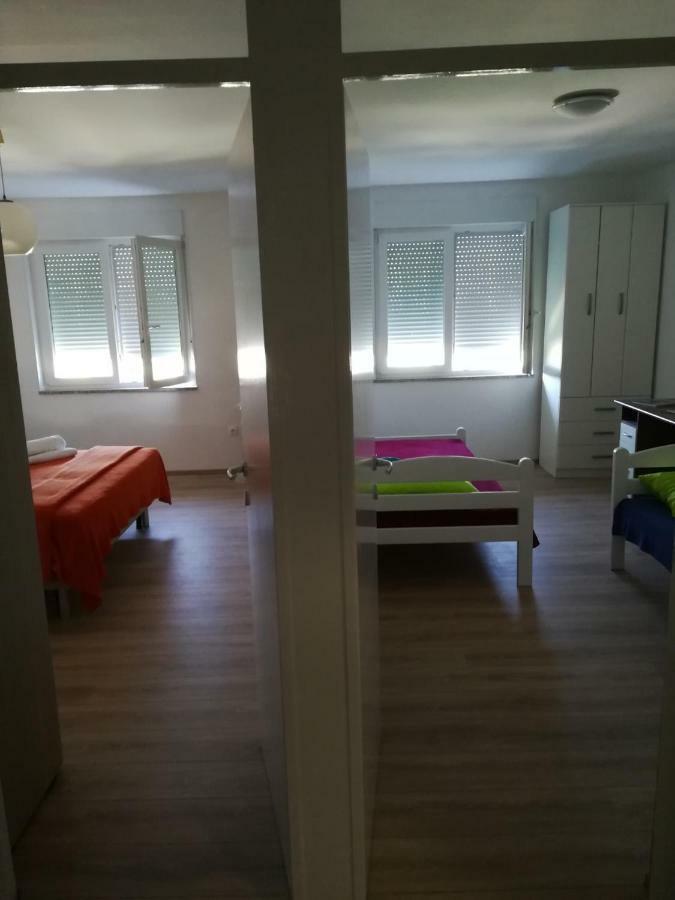 Apartman Tonika Pula Exterior foto