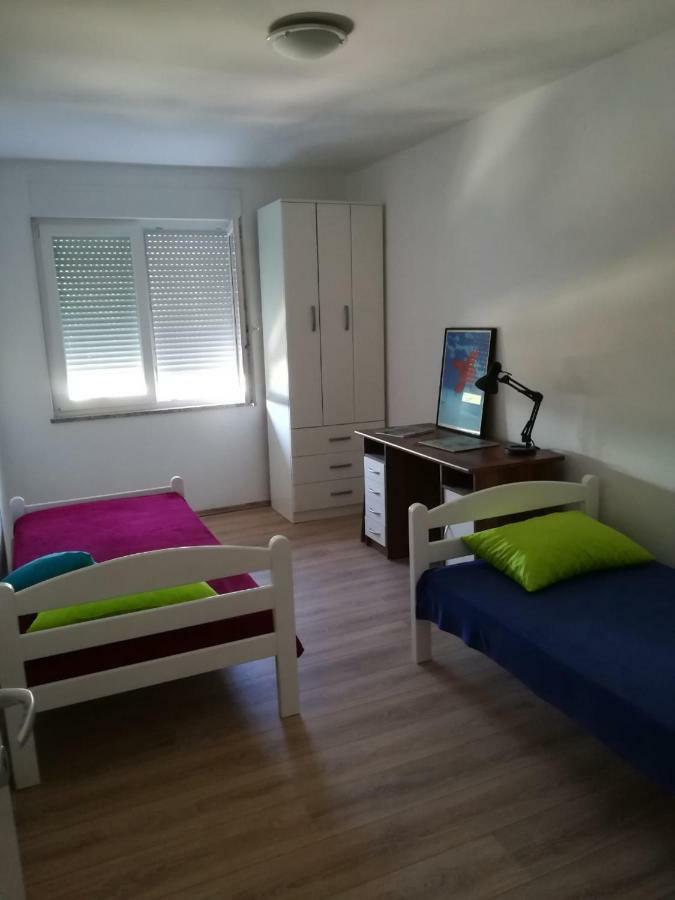 Apartman Tonika Pula Exterior foto